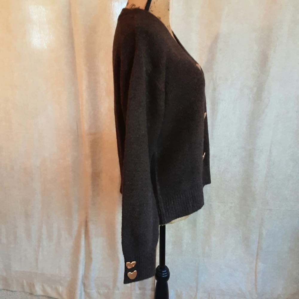 NWOT Chocolate Brown V-neck Cardigan Hammered Gold Heart Buttons Sz L - Picture 5 of 10